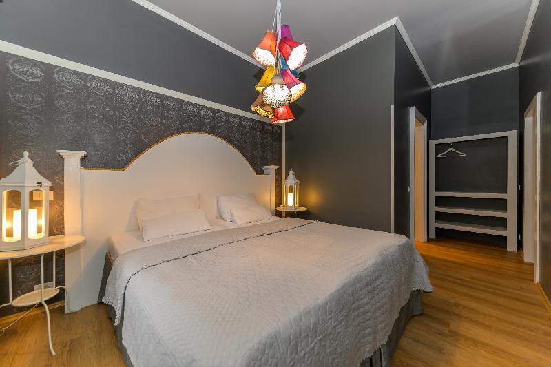 Royal Prague City Apartments - Oda