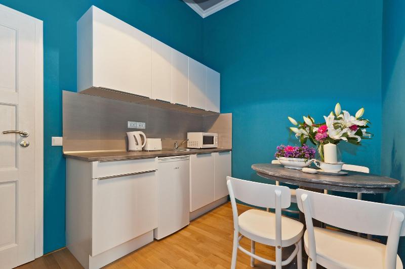 Royal Prague City Apartments - Oda