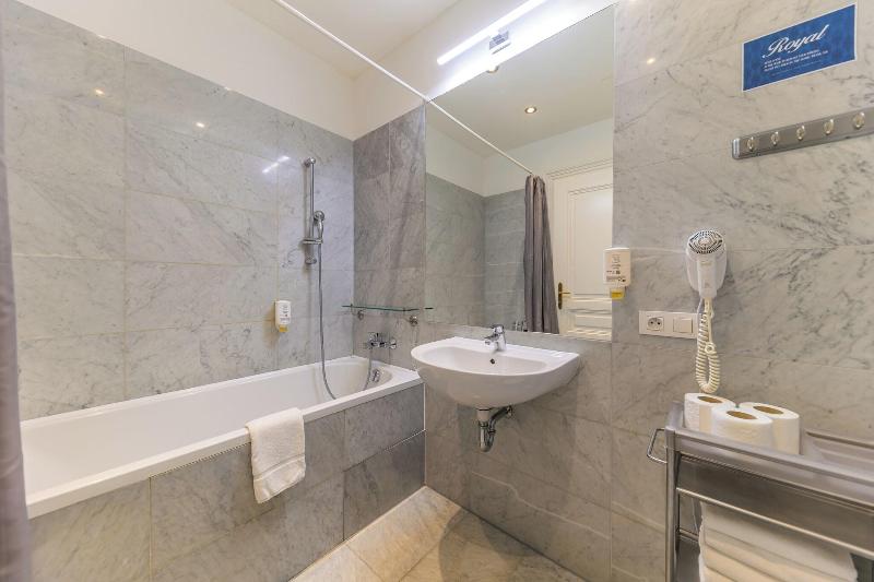 Royal Prague City Apartments - Oda