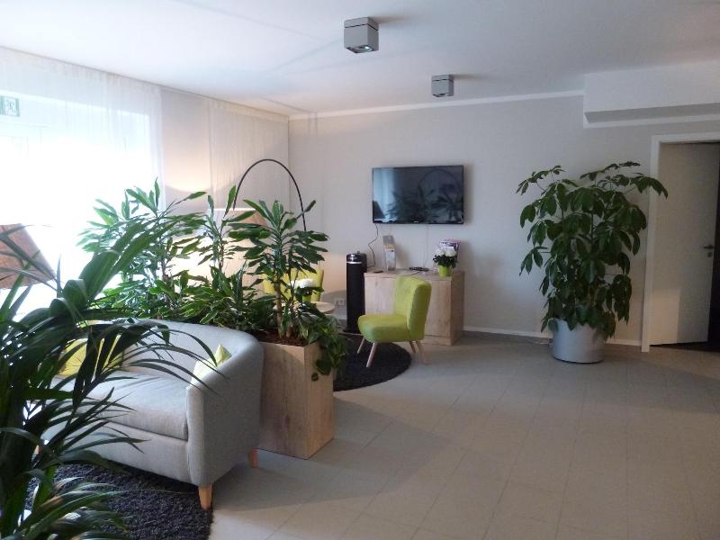 ADAPT APARTMENT HOTEL Berlin-Adlershof - Lobi