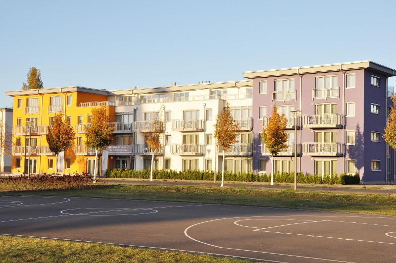 ADAPT APARTMENT HOTEL Berlin-Adlershof - Genel