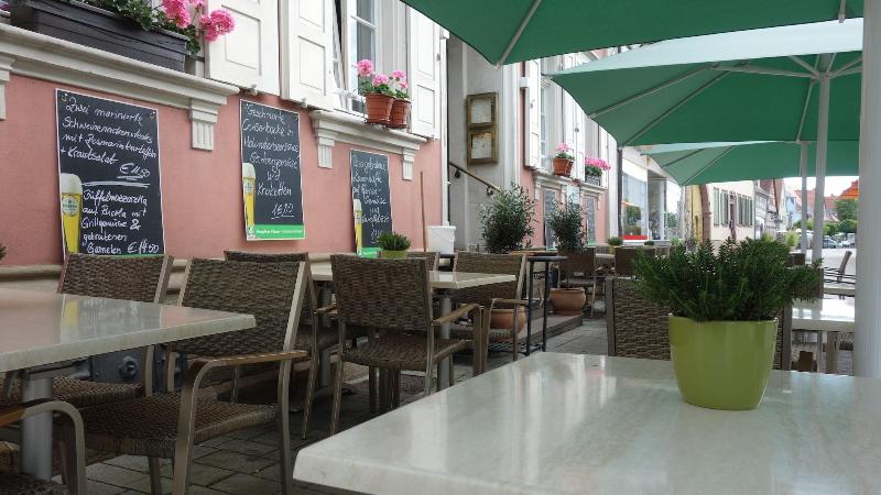 Hotel Restaurant Erbprinz Walldorf - Teras
