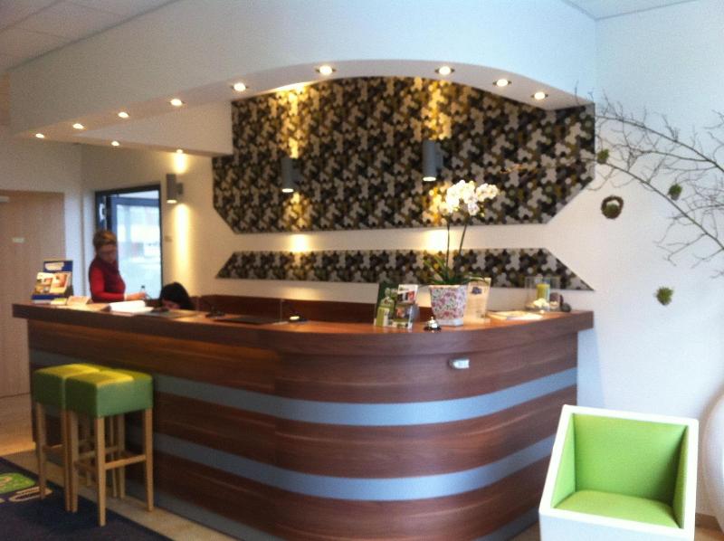 Hotel Alea City - Lobi