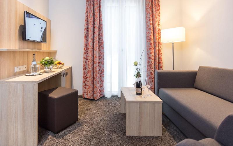 Hotel PfÃ¤lzer Wald - Oda