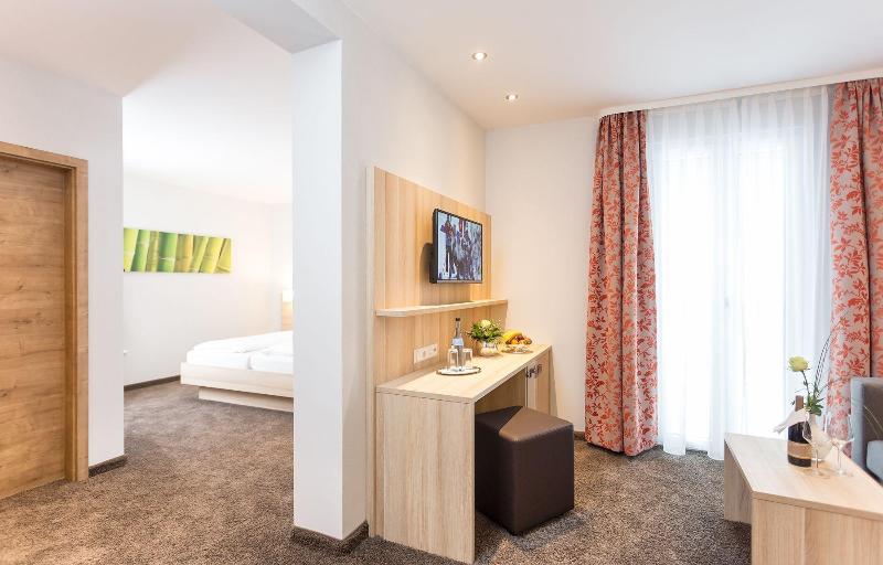 Hotel PfÃ¤lzer Wald - Oda