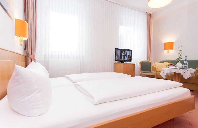 Hotel PfÃ¤lzer Wald - Oda
