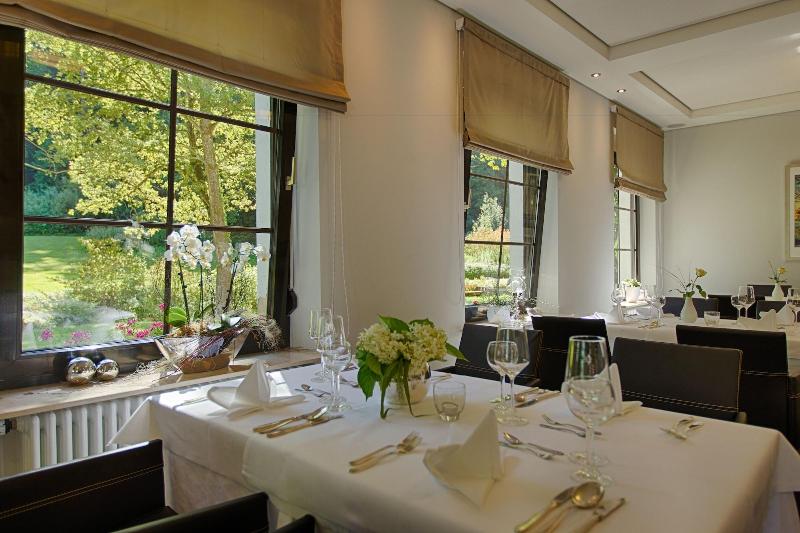 Hotel PfÃ¤lzer Wald - Restoran