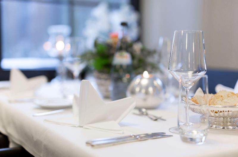 Hotel PfÃ¤lzer Wald - Restoran