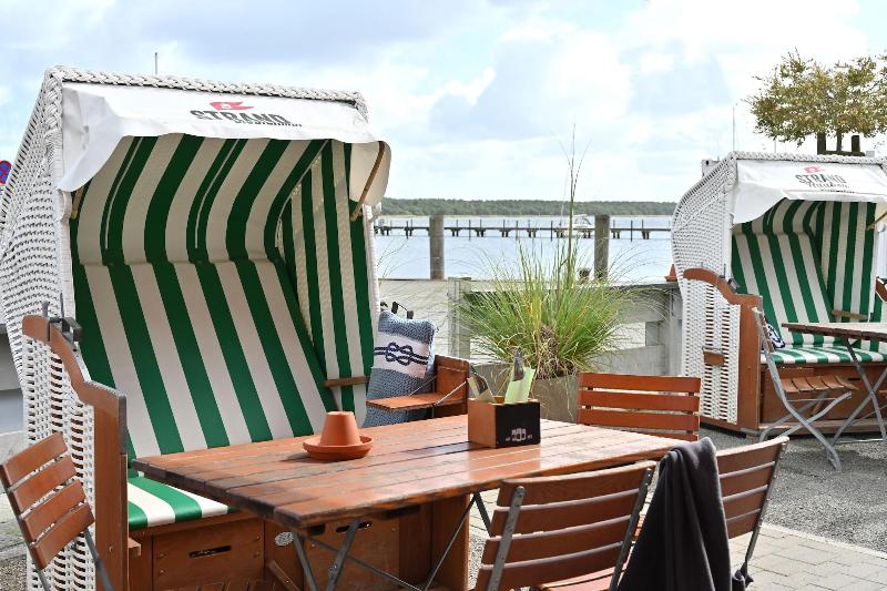 KapitÃ¤ns-HÃ¤user Breege - Restoran
