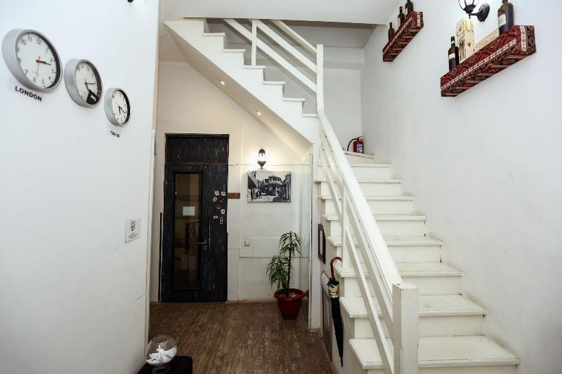 Rustaveli 36 Hotel - Lobi