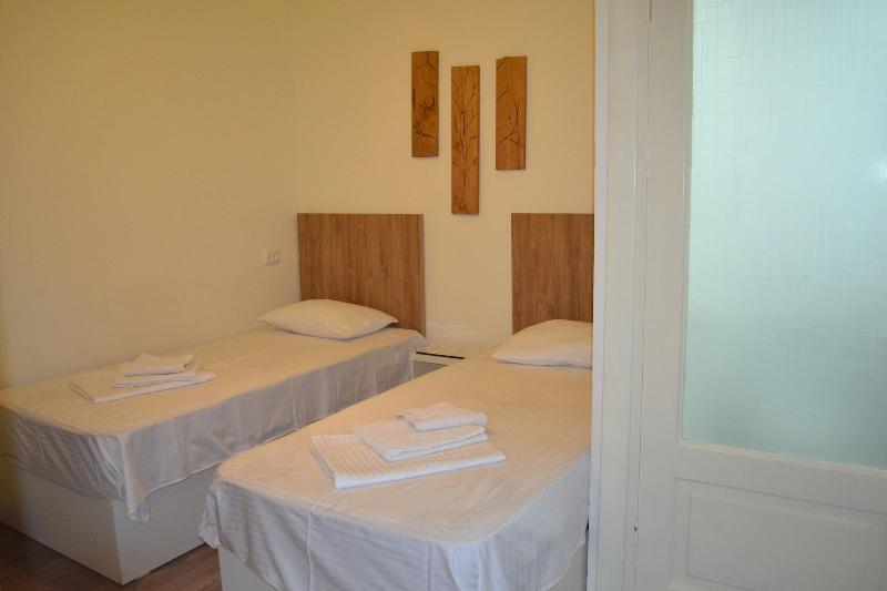 Rustaveli 36 Hotel - Oda