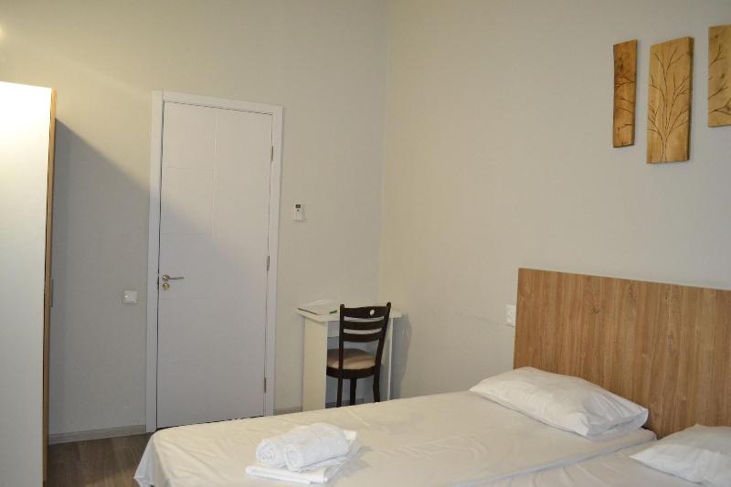 Rustaveli 36 Hotel - Oda