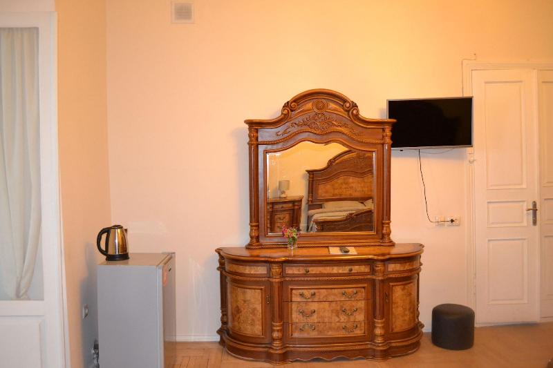 Rustaveli 36 Hotel - Oda