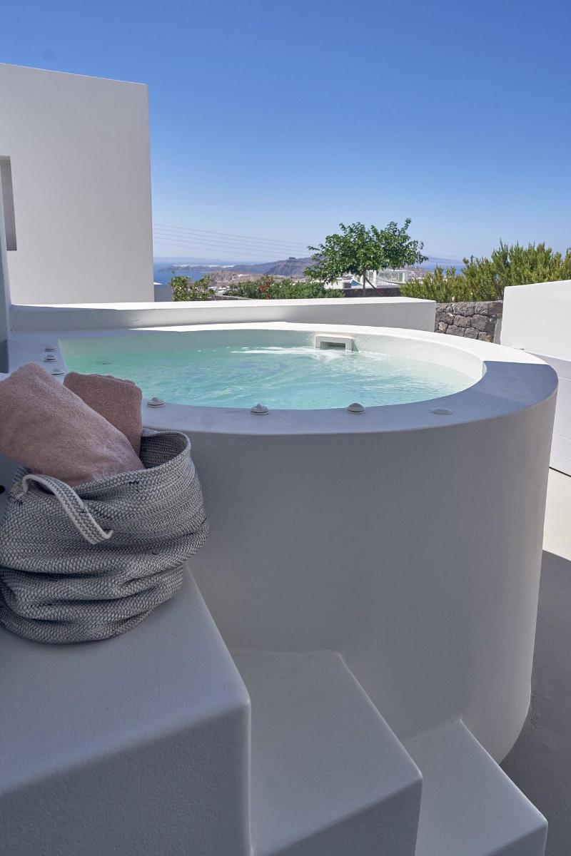 Nova Luxury Suites - Teras