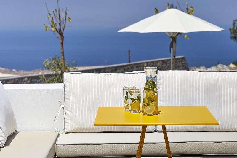 Nova Luxury Suites - Teras