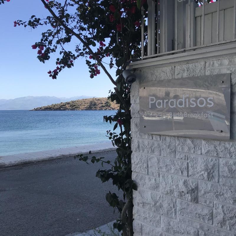 Paradisos Hotel - Genel