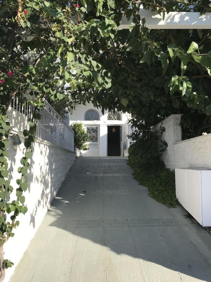 Paradisos Hotel - Genel