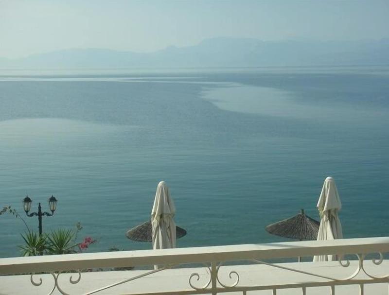 Paradisos Hotel - Genel