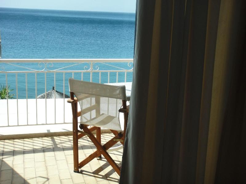 Paradisos Hotel - Oda