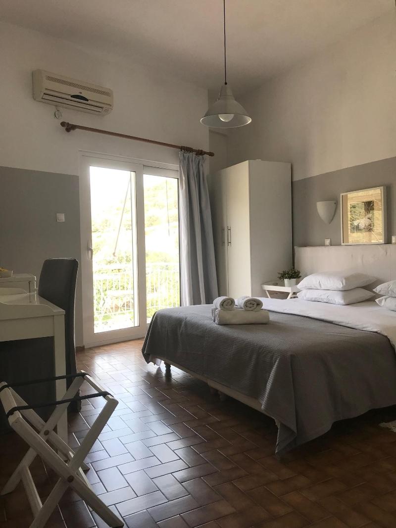 Paradisos Hotel - Oda