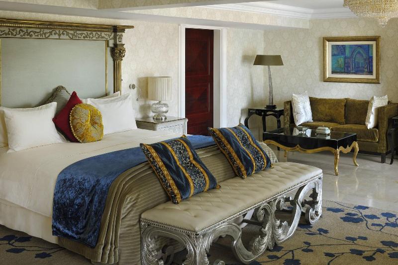 Cairo Marriott hotel & Omar Khayyam Casino - Oda