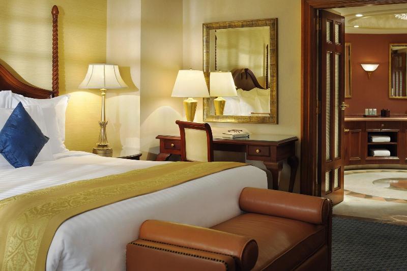 Cairo Marriott hotel & Omar Khayyam Casino - Oda