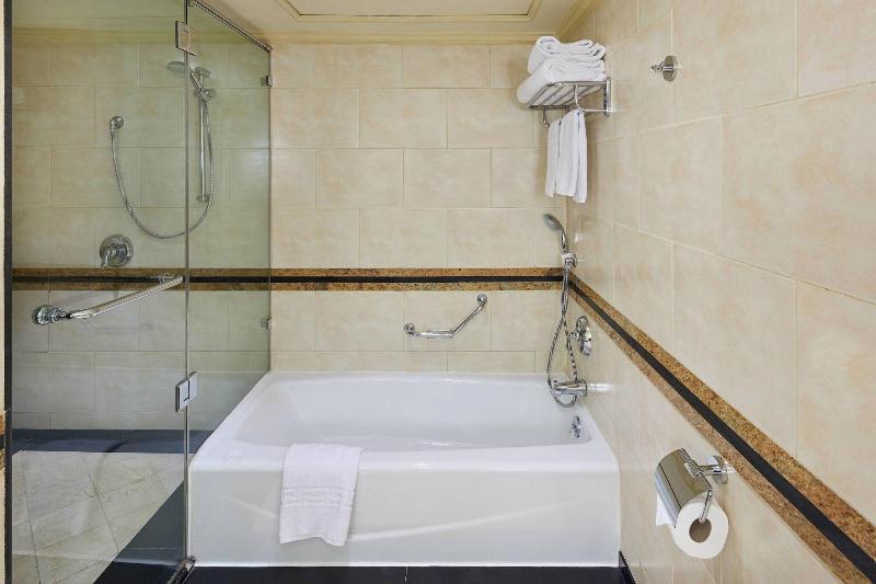 Cairo Marriott hotel & Omar Khayyam Casino - Oda