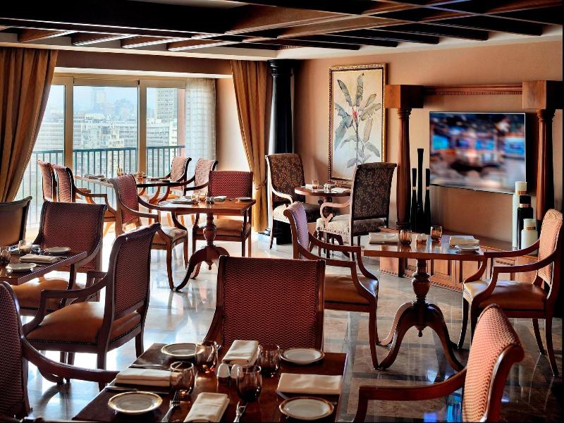 Cairo Marriott hotel & Omar Khayyam Casino - Oda