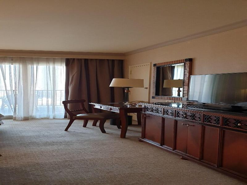 Cairo Marriott hotel & Omar Khayyam Casino - Oda