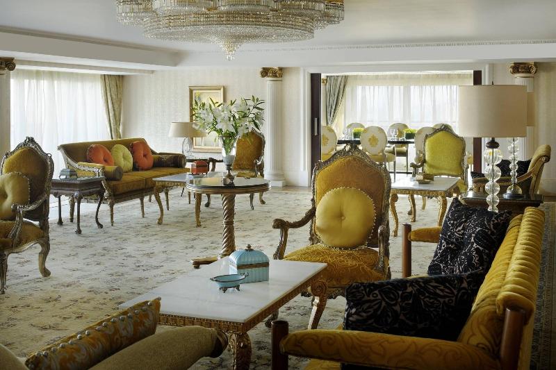 Cairo Marriott hotel & Omar Khayyam Casino - Oda