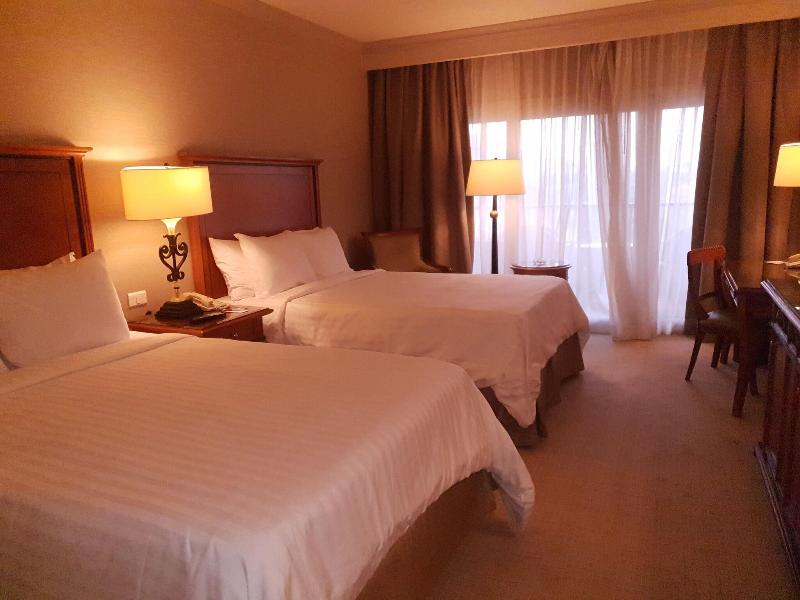 Cairo Marriott hotel & Omar Khayyam Casino - Oda