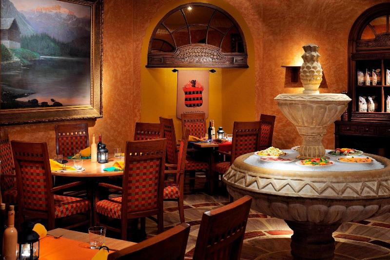 Cairo Marriott hotel & Omar Khayyam Casino - Restoran