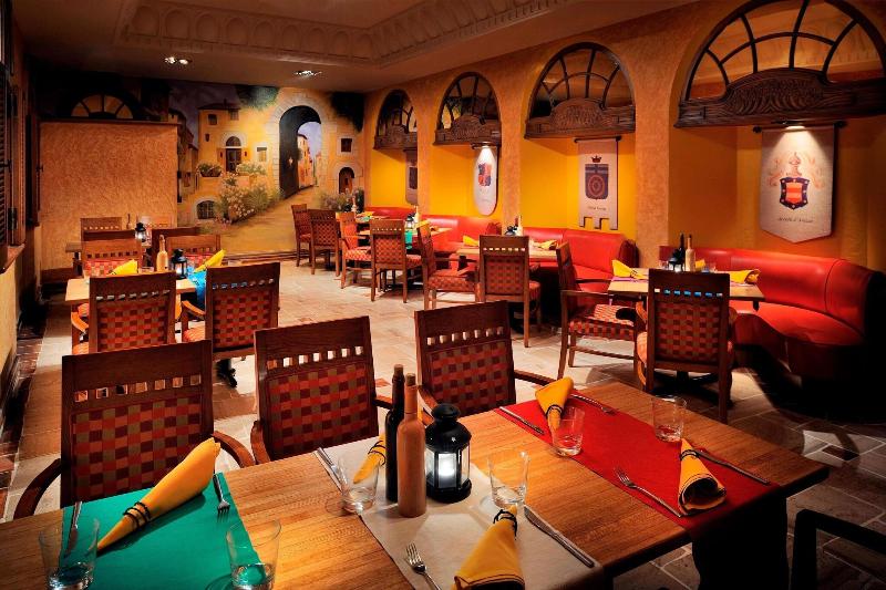 Cairo Marriott hotel & Omar Khayyam Casino - Restoran