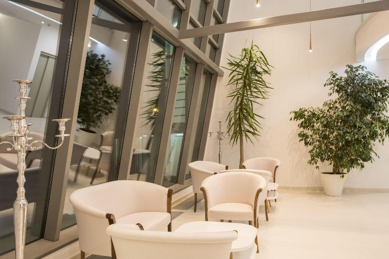 Adrion Aparthotel - Lobi