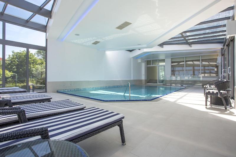Adrion Aparthotel - Havuz
