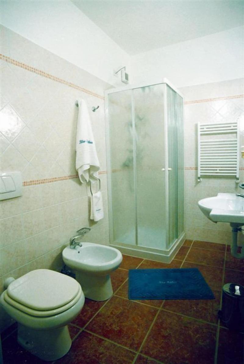 Hotel Blue Ribbon - Oda