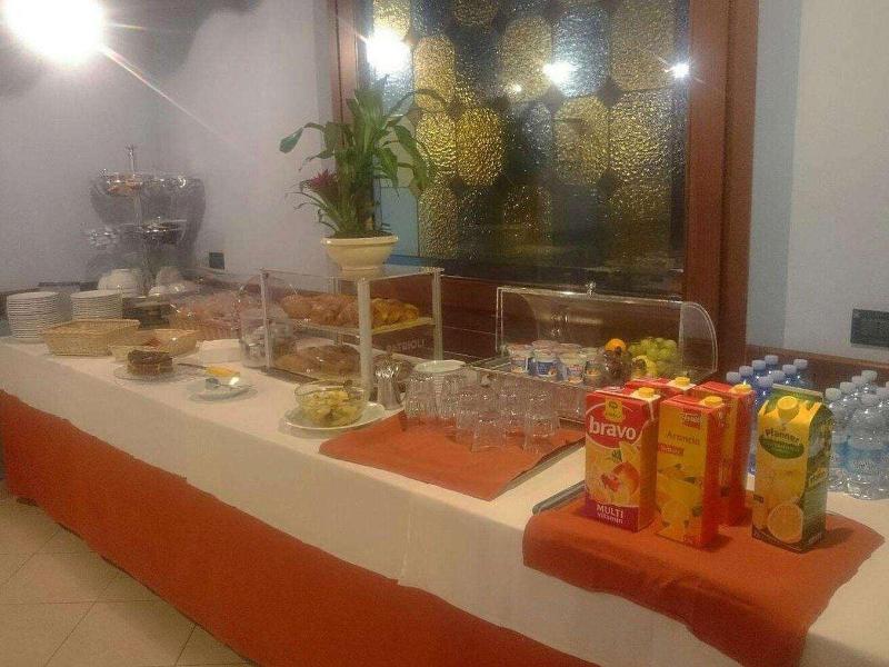 Hotel Blue Ribbon - Restoran