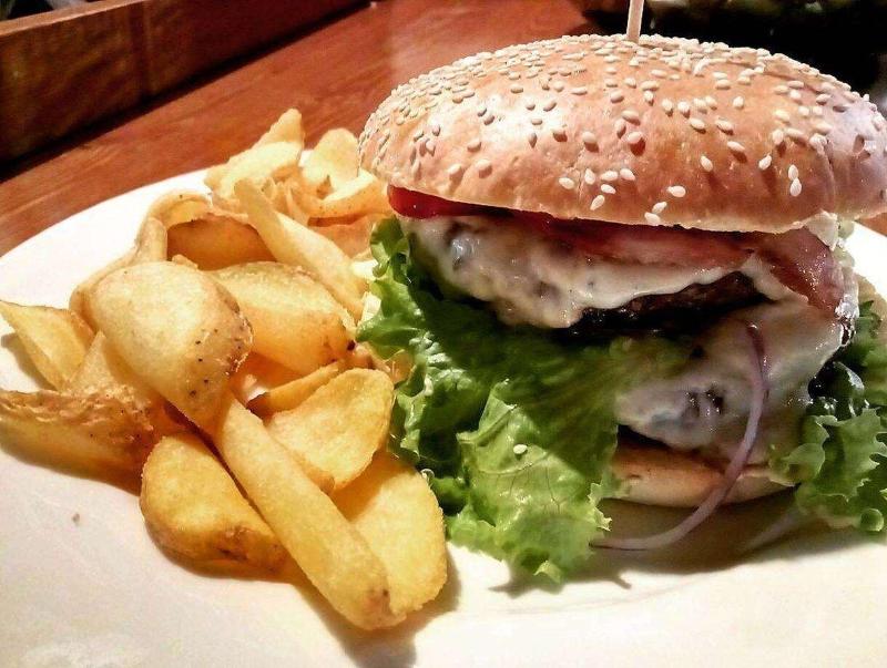 Hotel Blue Ribbon - Restoran