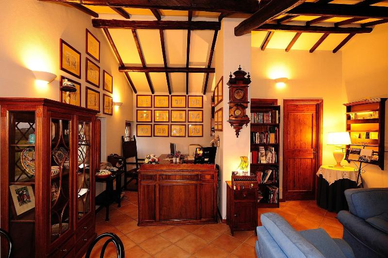 Borgo Mandoleto - Lobi