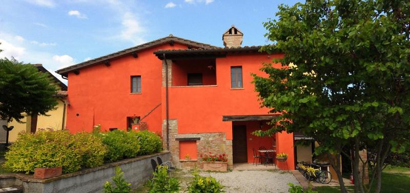 Borgo Mandoleto - Genel