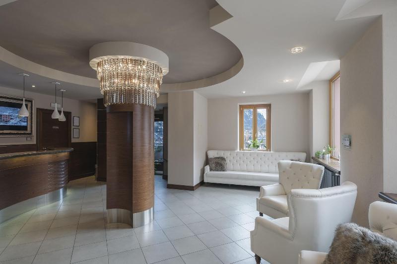 Hotel Cristallo - Lobi