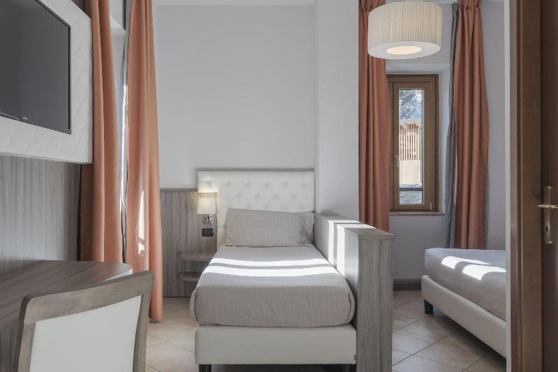Hotel Cristallo - Oda