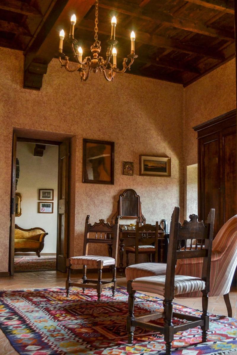 Castello di Cernusco Lombardone - Oda