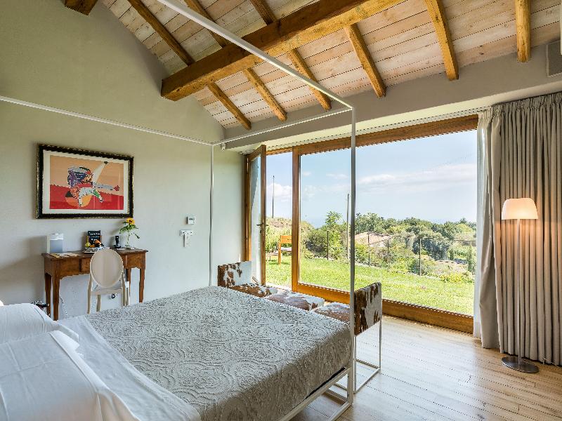 Monaci delle Terre Nere - Genel