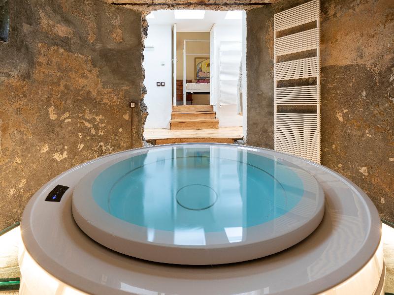Monaci delle Terre Nere - Genel