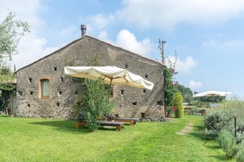 Monaci delle Terre Nere - Oda