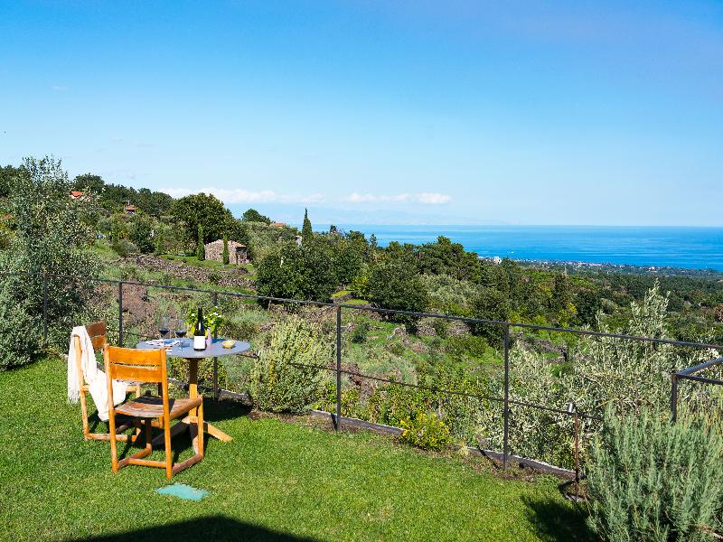 Monaci delle Terre Nere - Oda