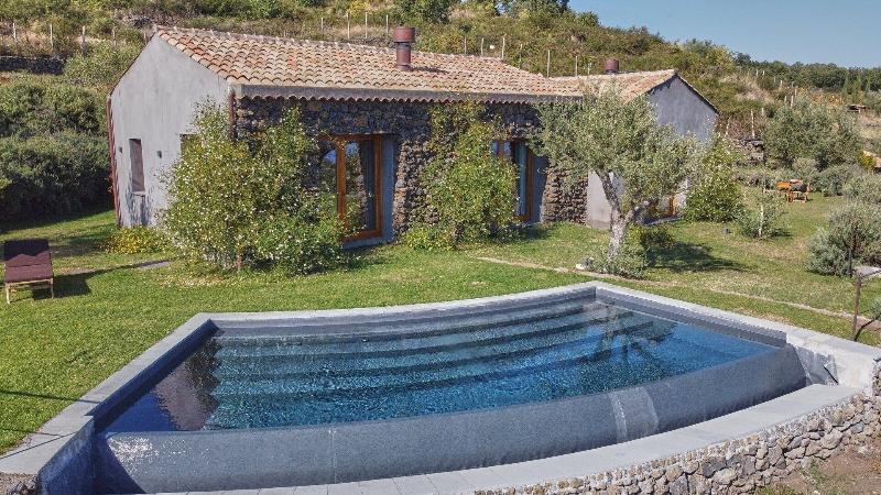 Monaci delle Terre Nere - Oda