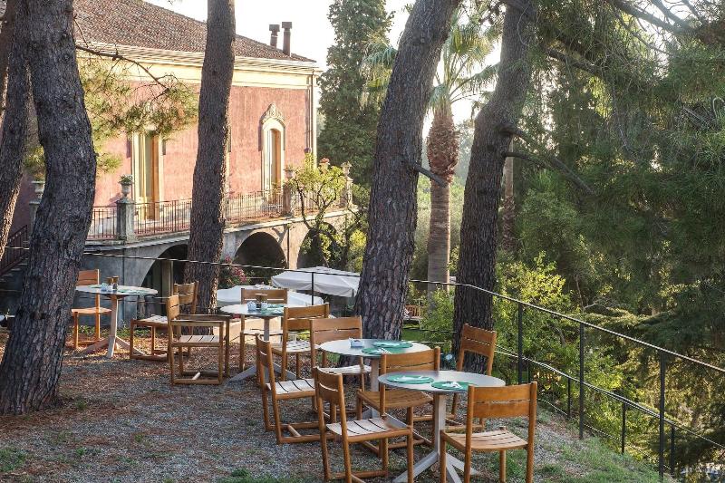 Monaci delle Terre Nere - Restoran
