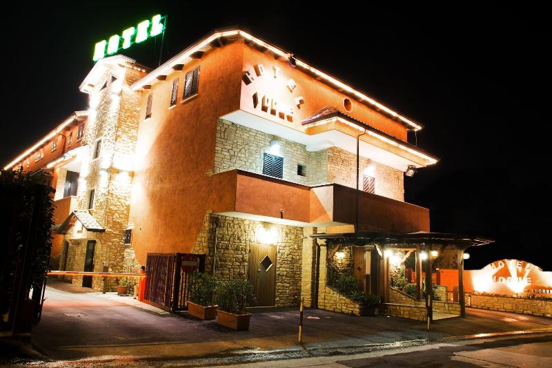 Hotel Vogue - Genel